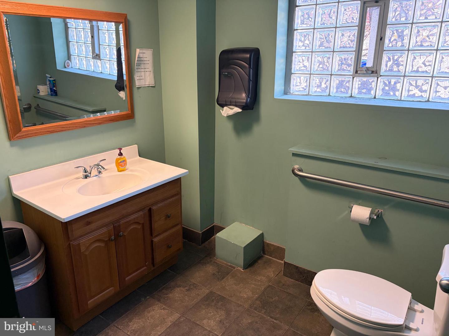 3222 W Cheltenham Ave #b2 Property Photo 25