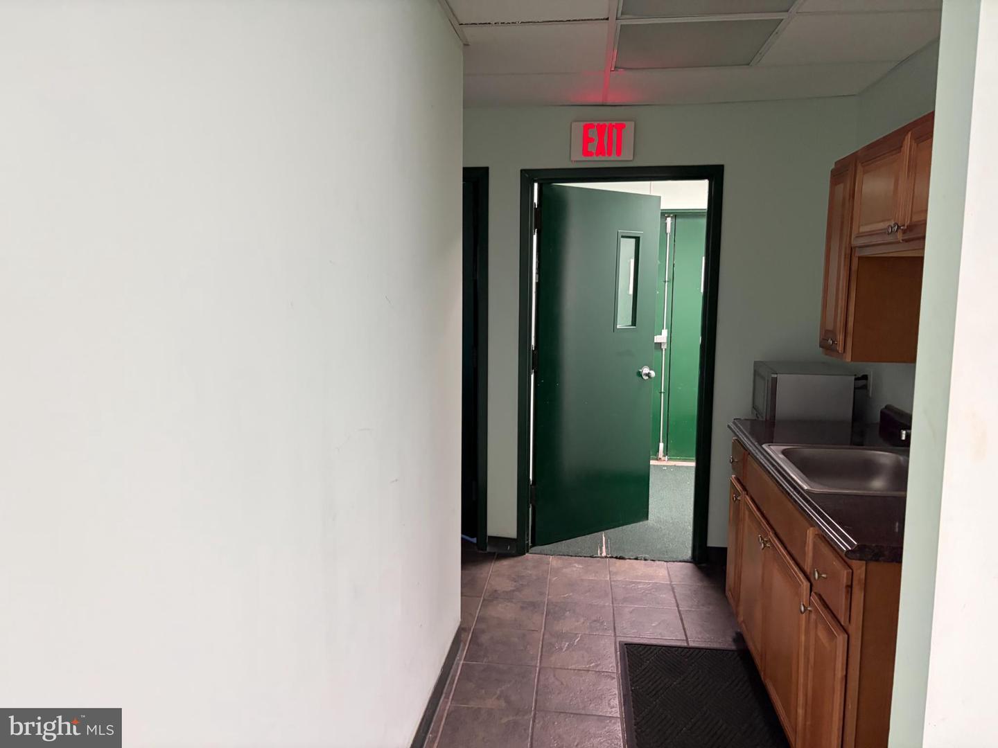 3222 W Cheltenham Ave #b2 Property Photo 26