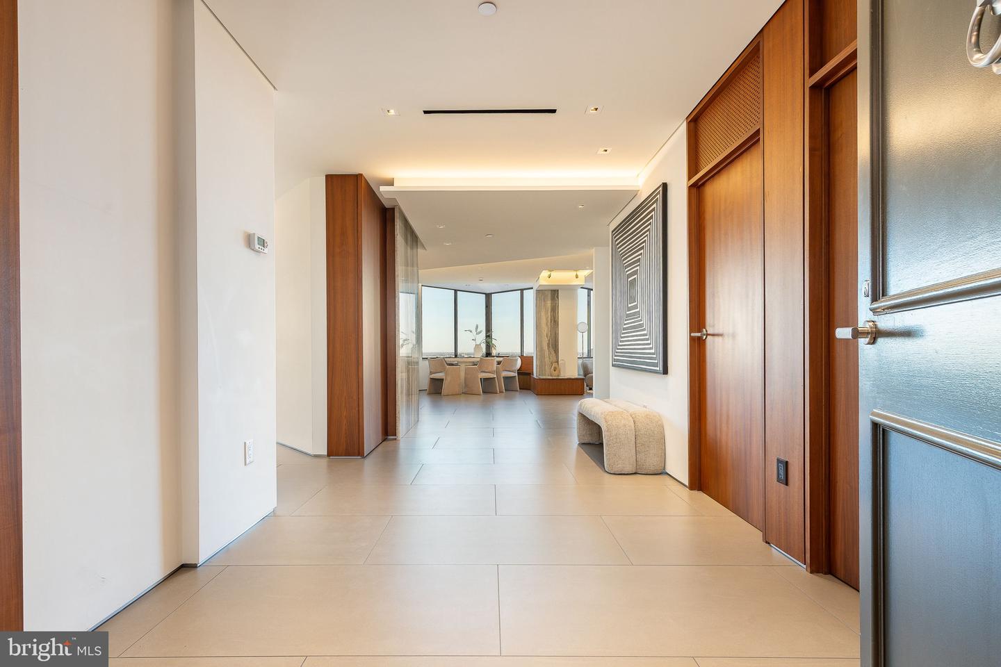 210 W Rittenhouse Sq #2106-2107 Property Photo 5