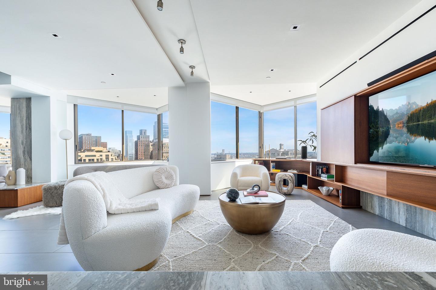210 W Rittenhouse Sq #2106-2107 Property Photo 10