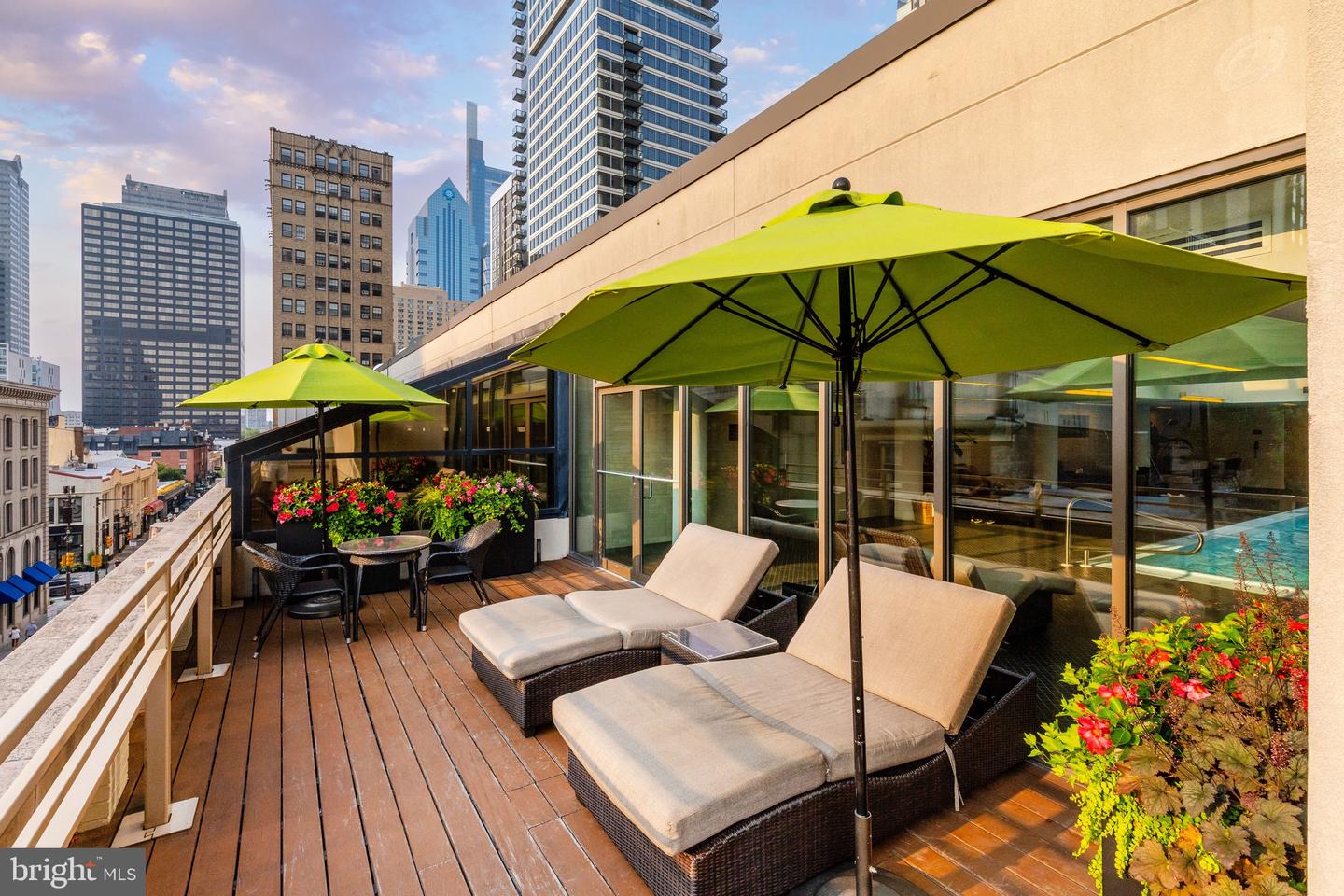210 W Rittenhouse Sq #2106-2107 Property Photo 58