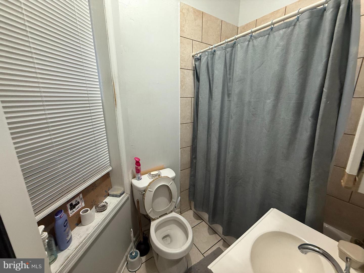 1751 N 23rd St Property Photo 4