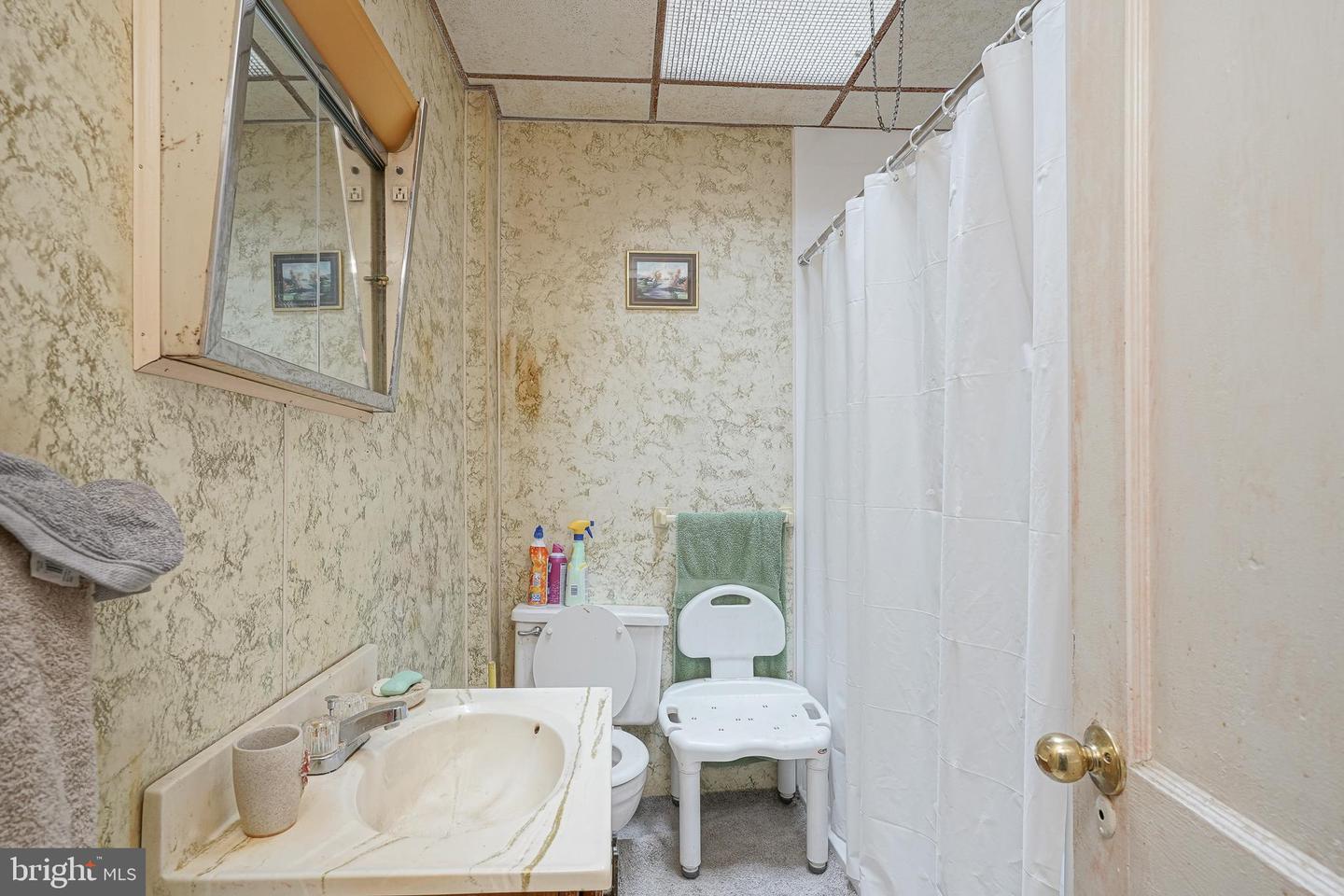 7238 Ditman St Property Photo 11