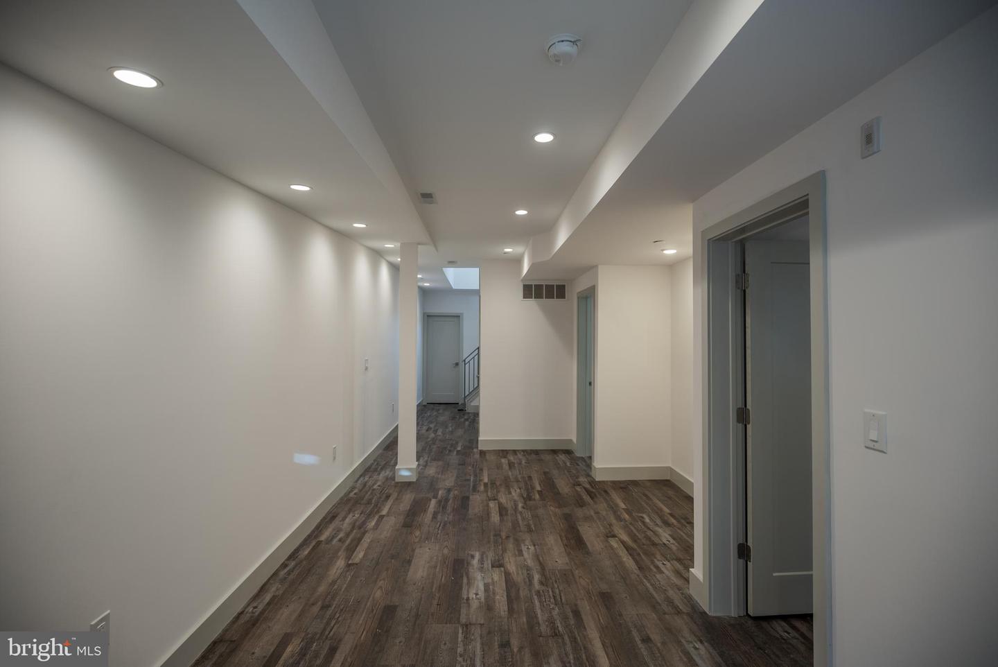 3716 Haverford Ave #3f Property Photo 5