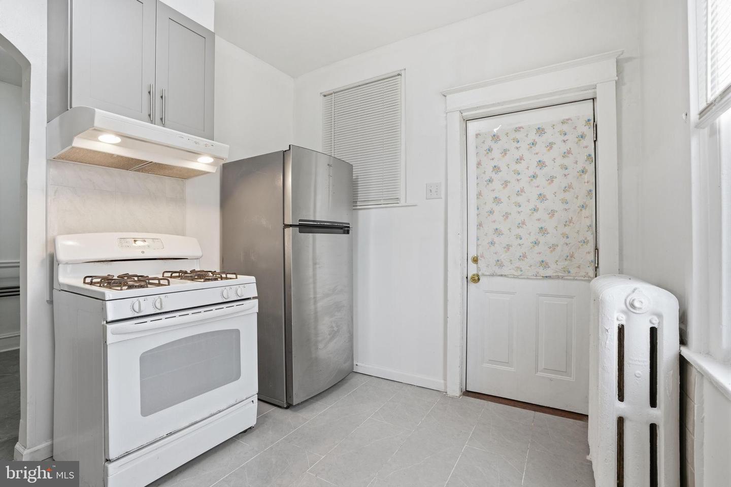4418 Devereaux St Property Photo 16