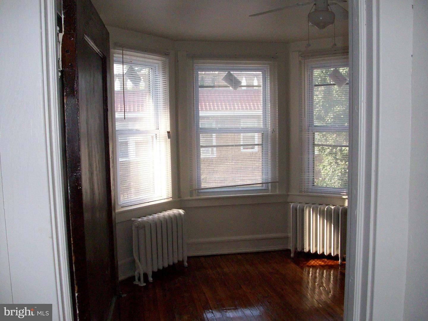 4304 Reno St Property Photo 22