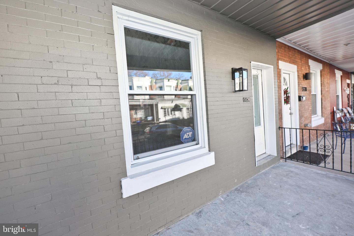 5836 Pemberton St Property Photo 15