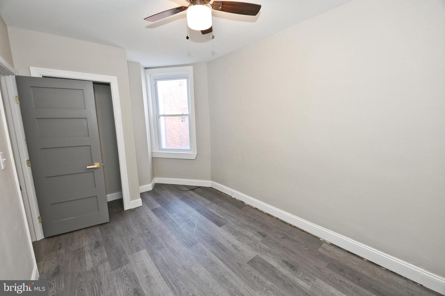 5836 Pemberton St Property Photo 25