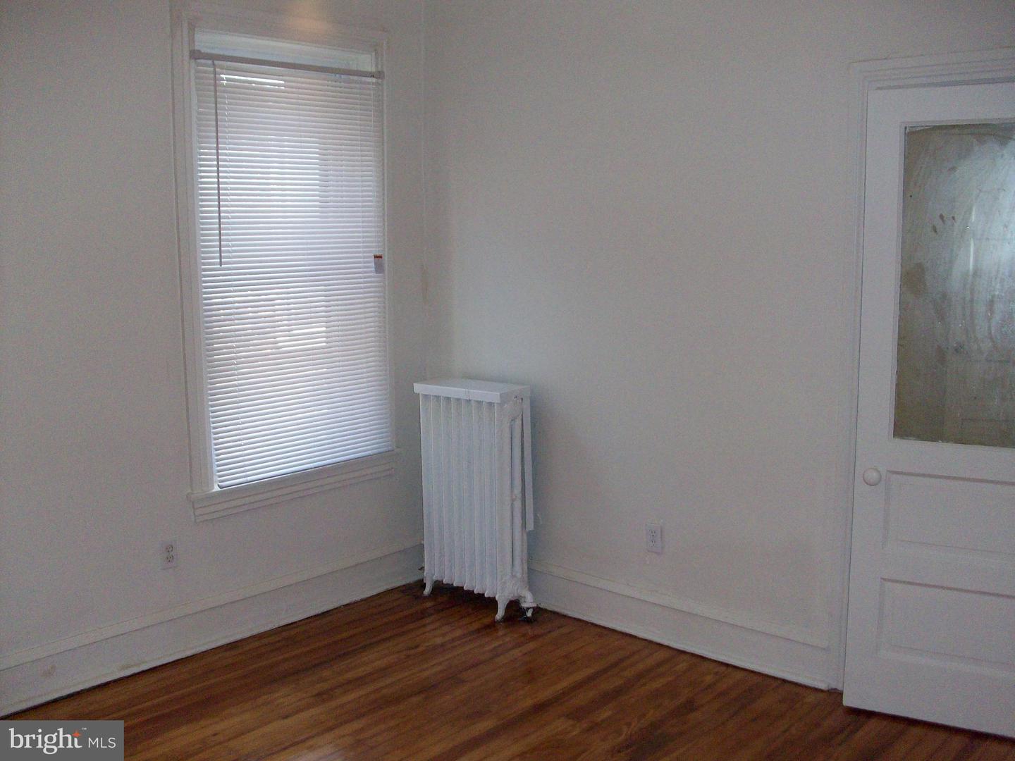 5516 Walnut St Property Photo 7