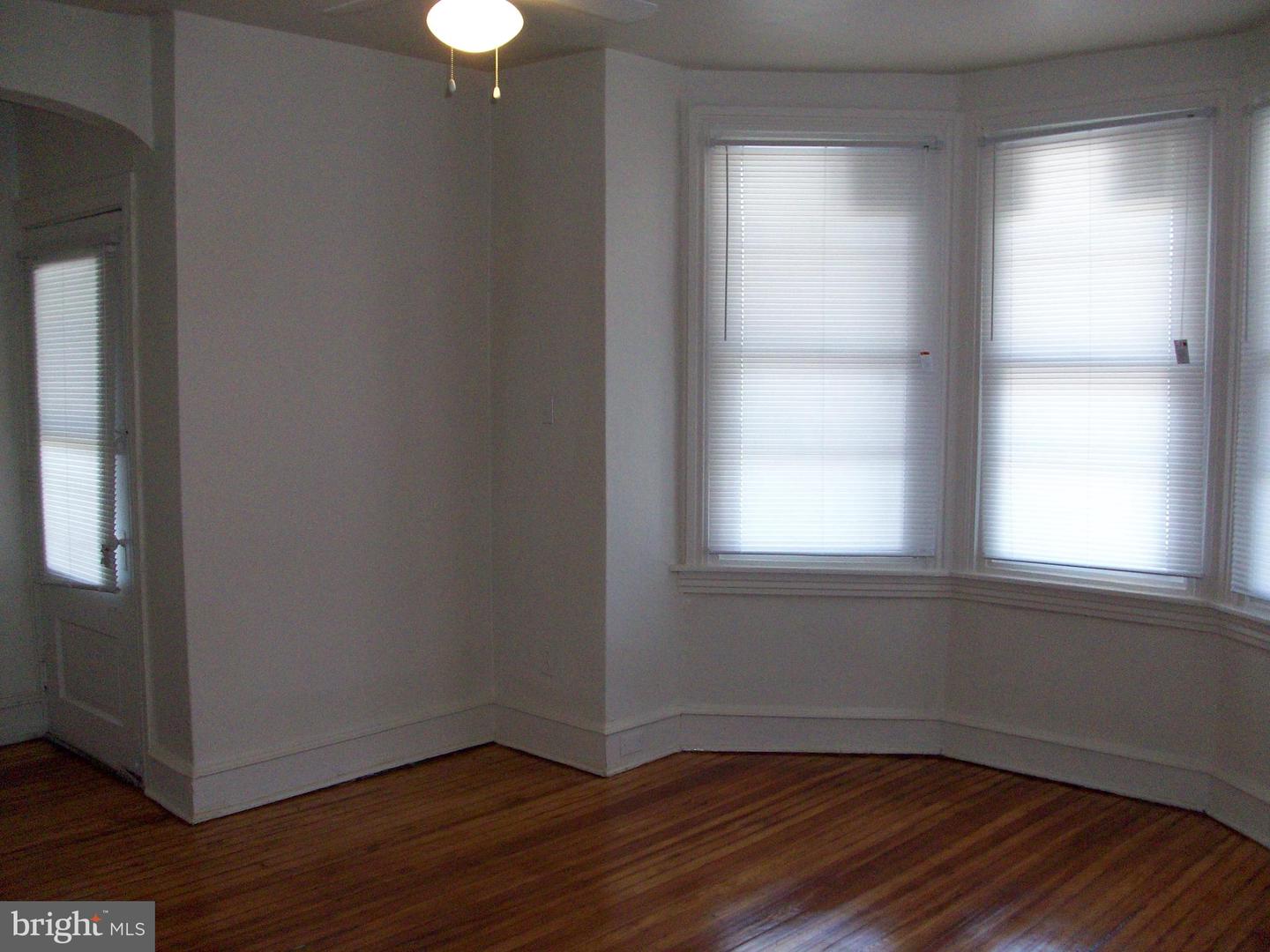 5516 Walnut St Property Photo 12