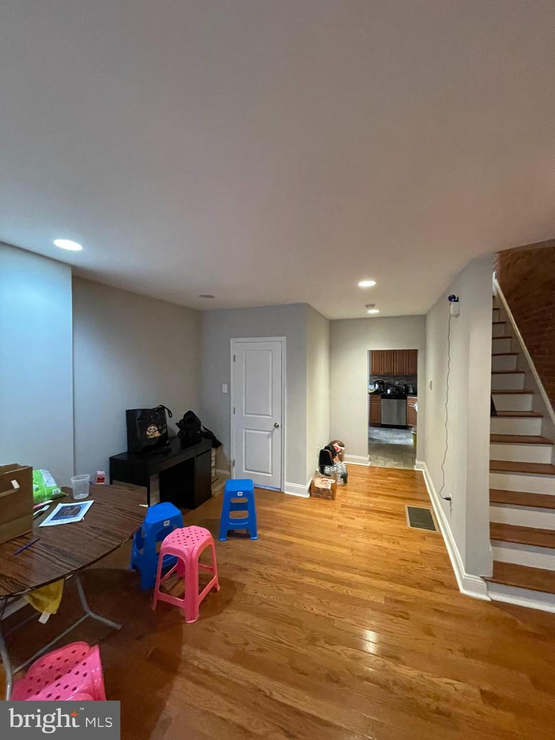 3912 Brandywine St Property Photo 3