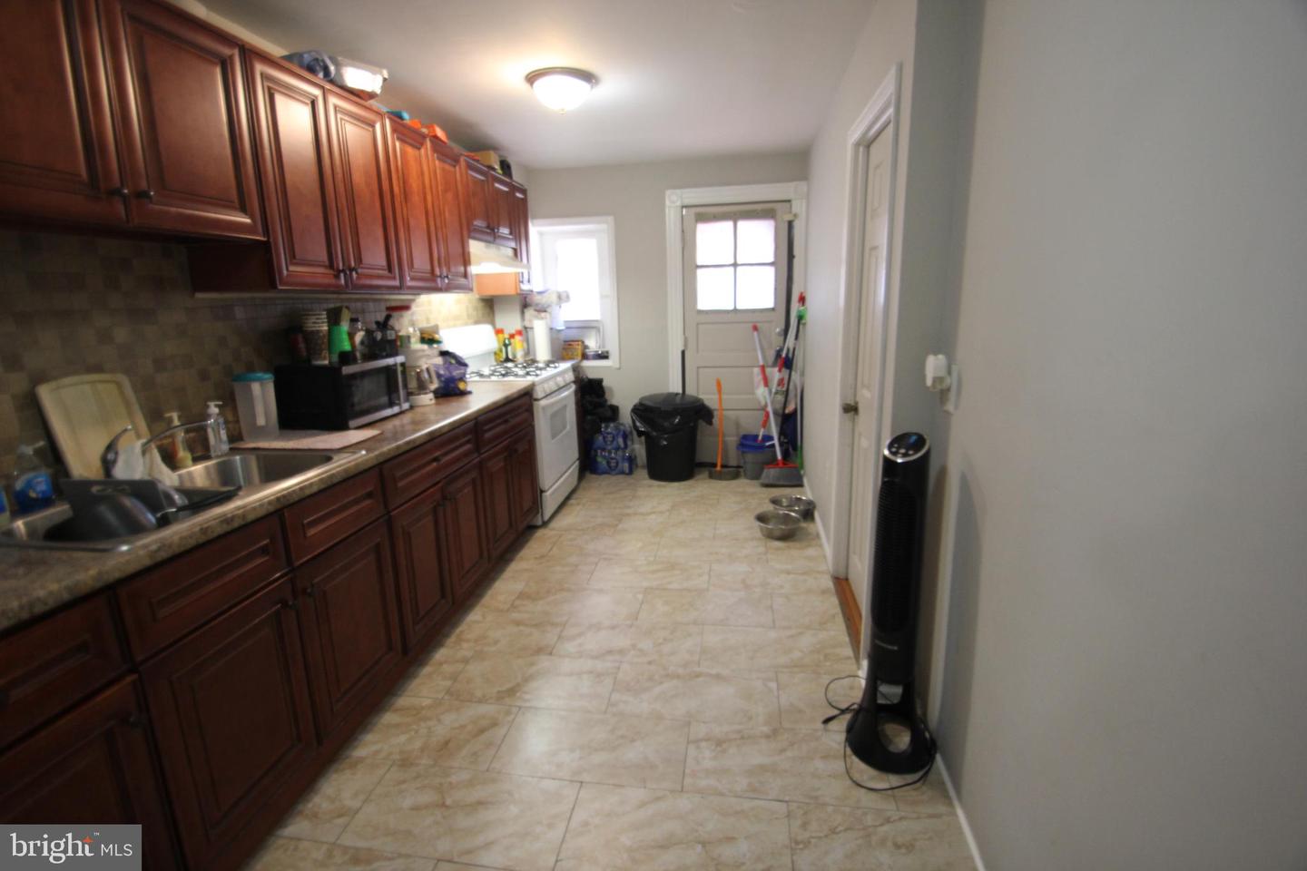 846 Wynnewood Rd Property Photo 2