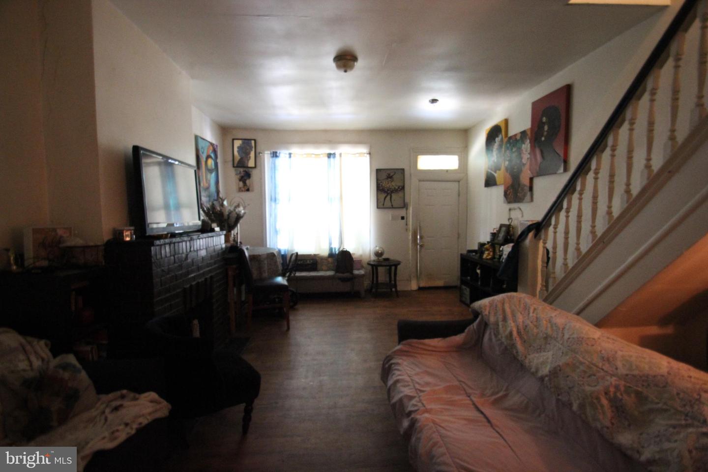 3341 N Gratz St Property Photo 2
