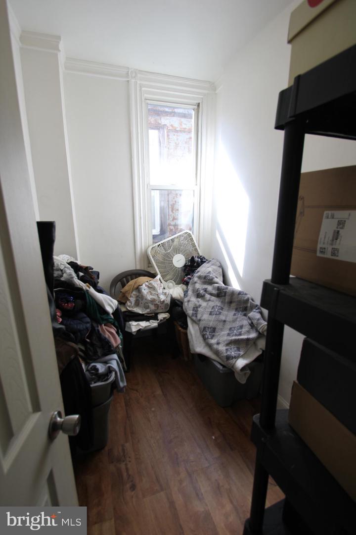 3341 N Gratz St Property Photo 7