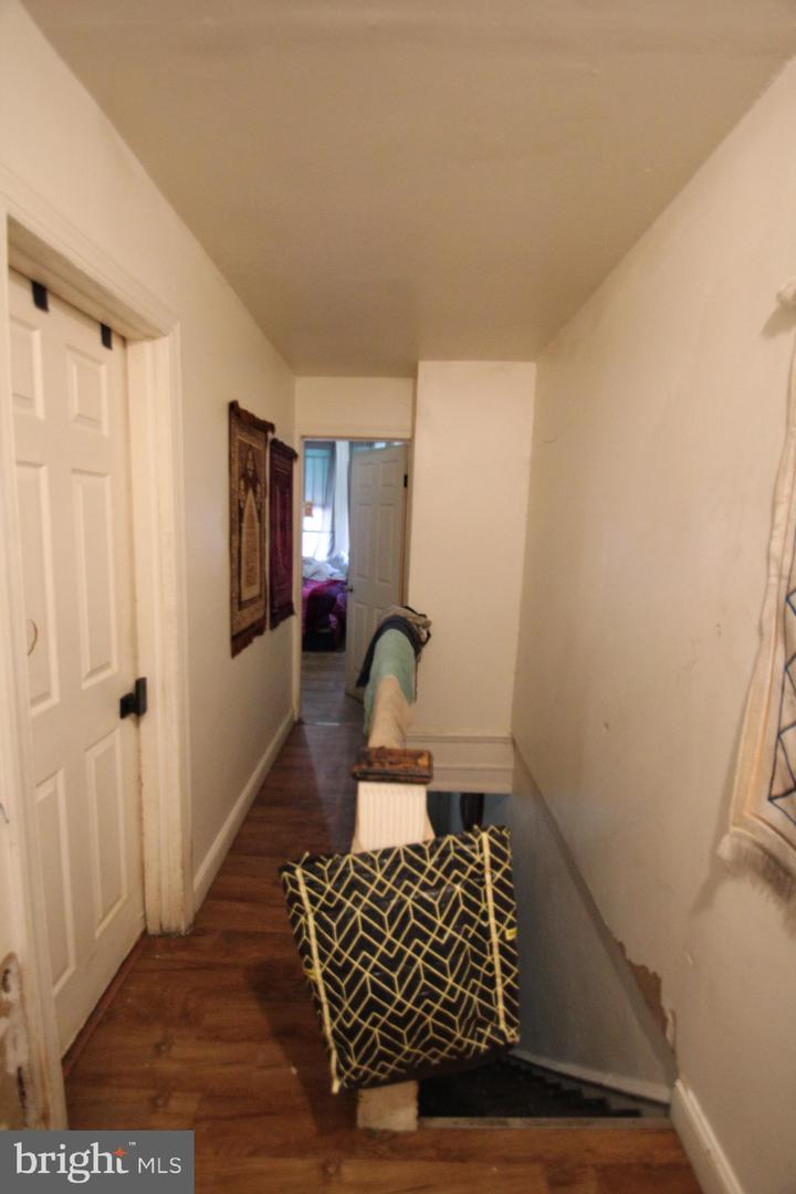 3341 N Gratz St Property Photo 9