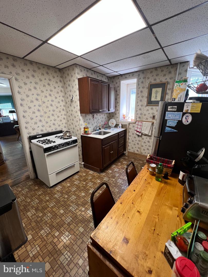 512 S 47th St Property Photo 11