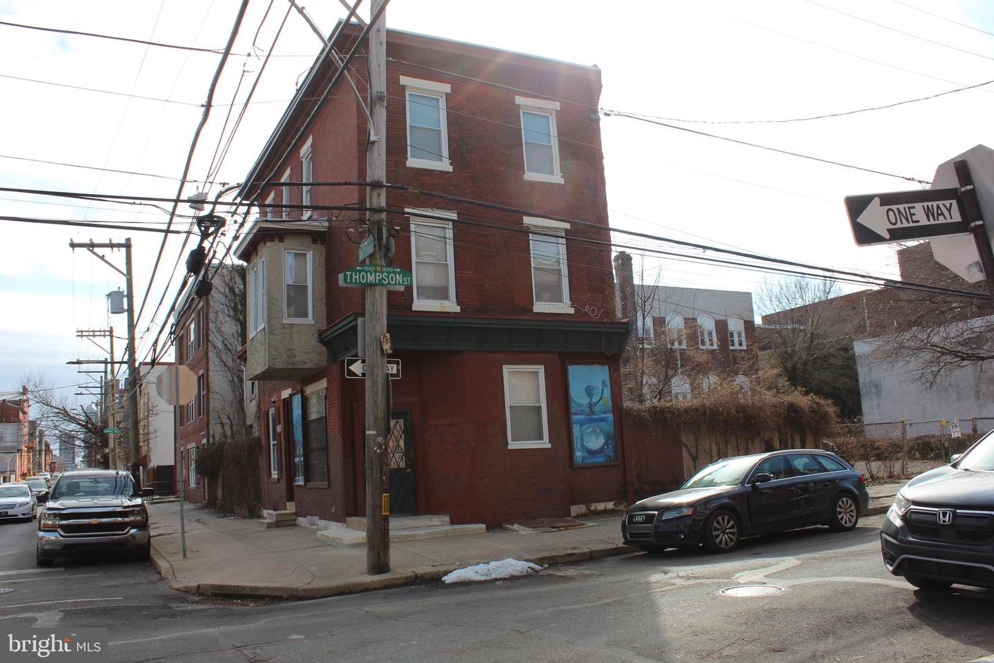 1602 W Thompson St Property Photo 14