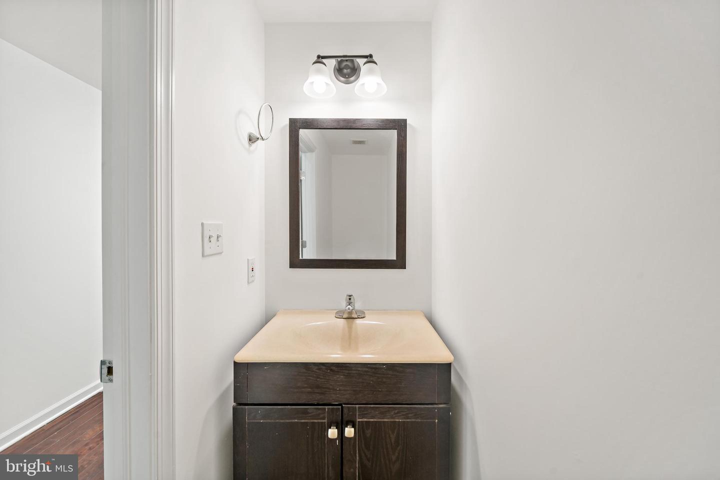 1814 N Front St #b Property Photo 16