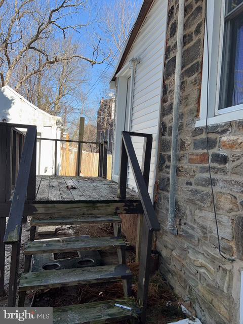 335 Unruh Ave Property Photo 28