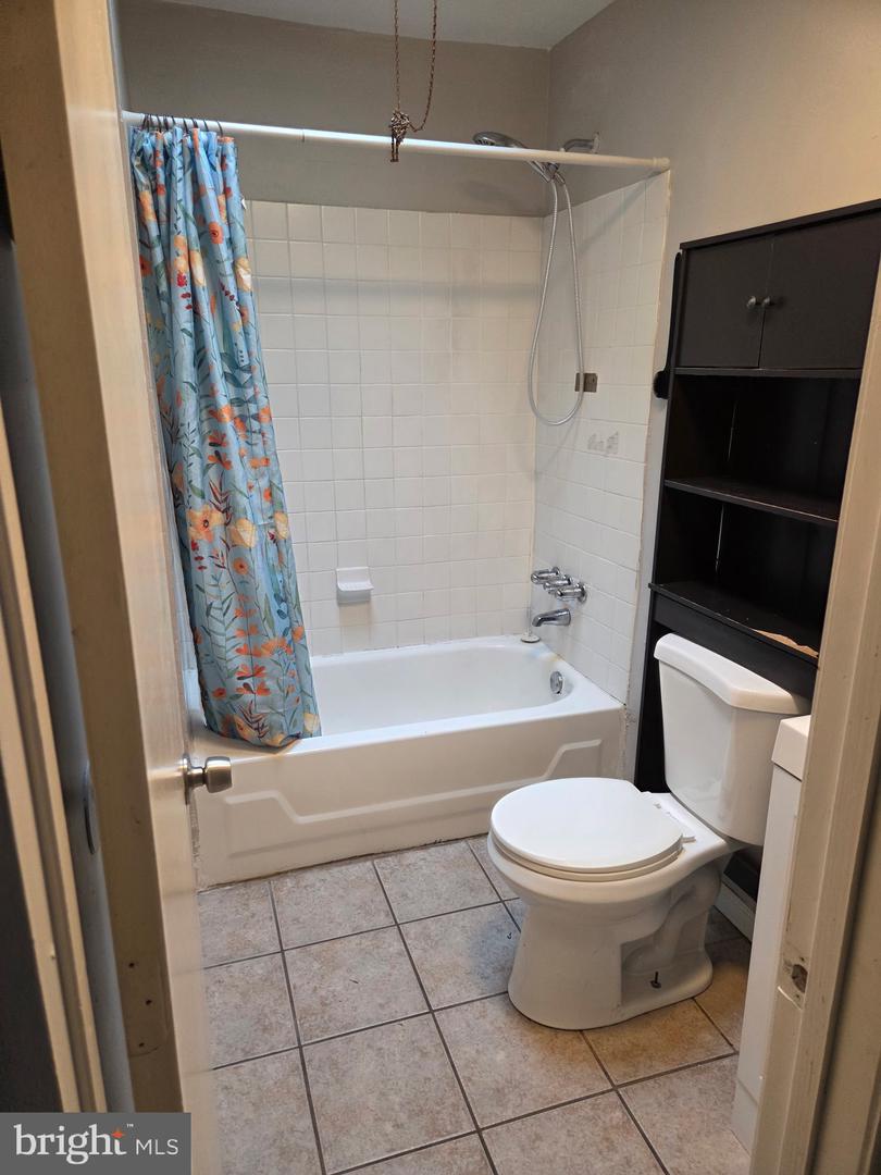 3446 Keim St Property Photo 5