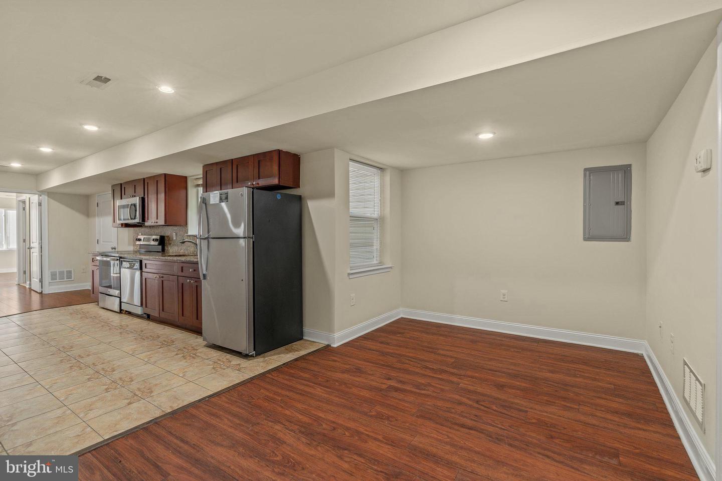 1724 W Master St #c Property Photo 16