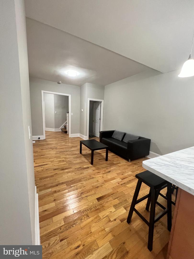 3312 Haverford Ave Property Photo 7
