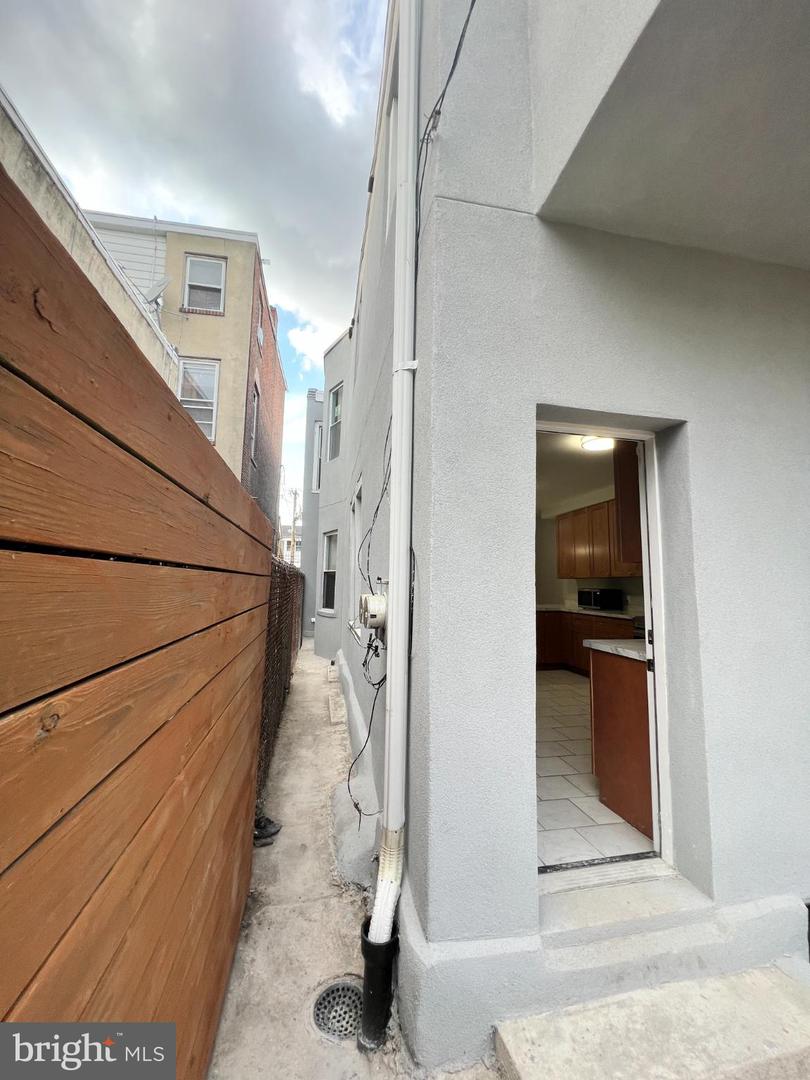3312 Haverford Ave Property Photo 16