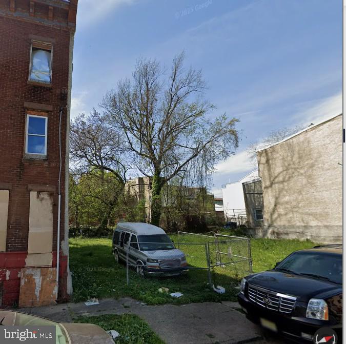 2204 Property Photo 1