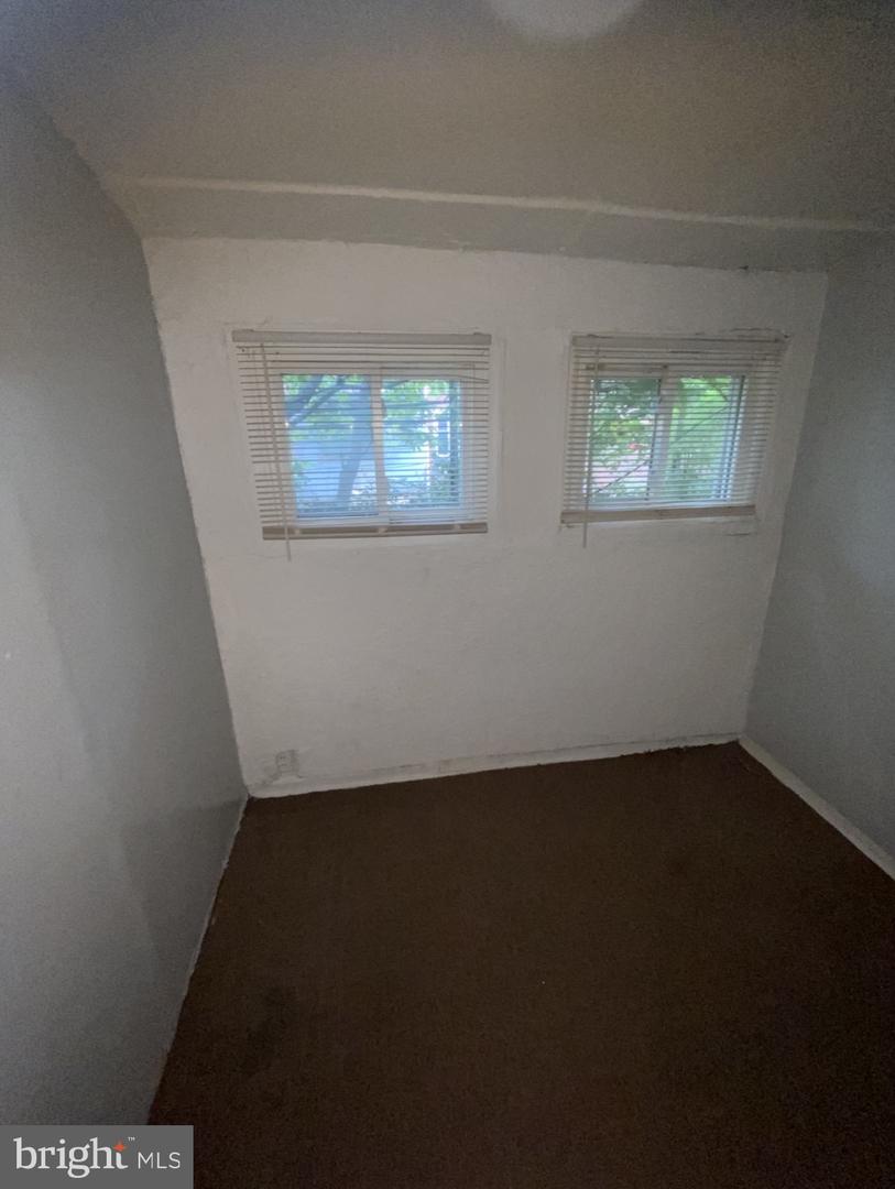 5133 Irving St #a Property Photo 6