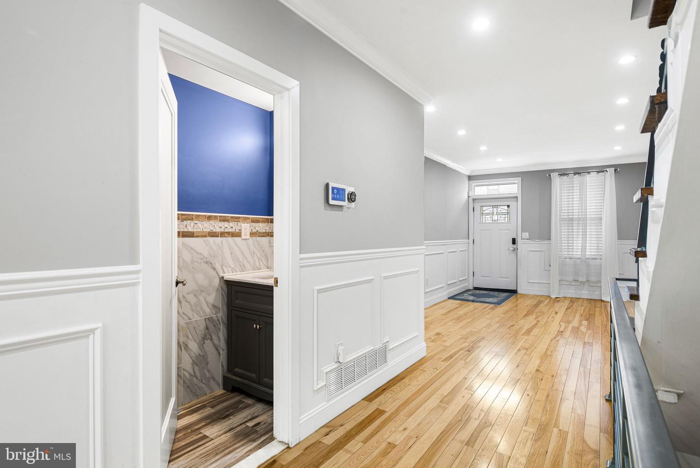 126 Tasker St Property Photo 4