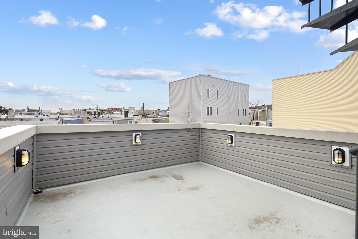 126 Tasker St Property Photo 35