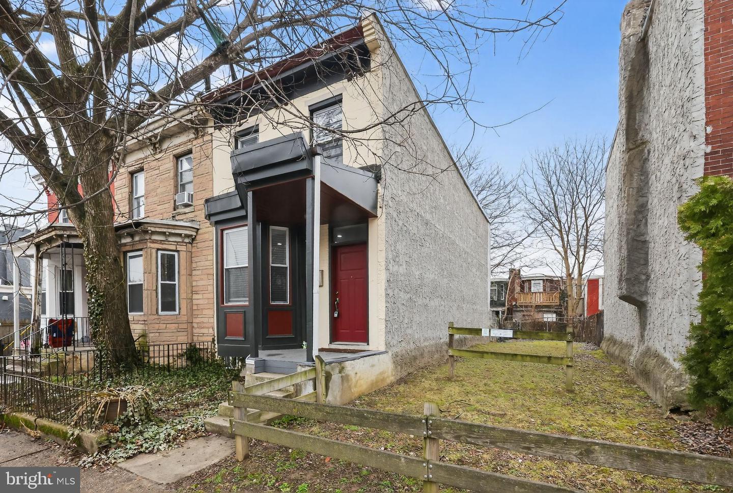 3952 Melon St Property Photo 4