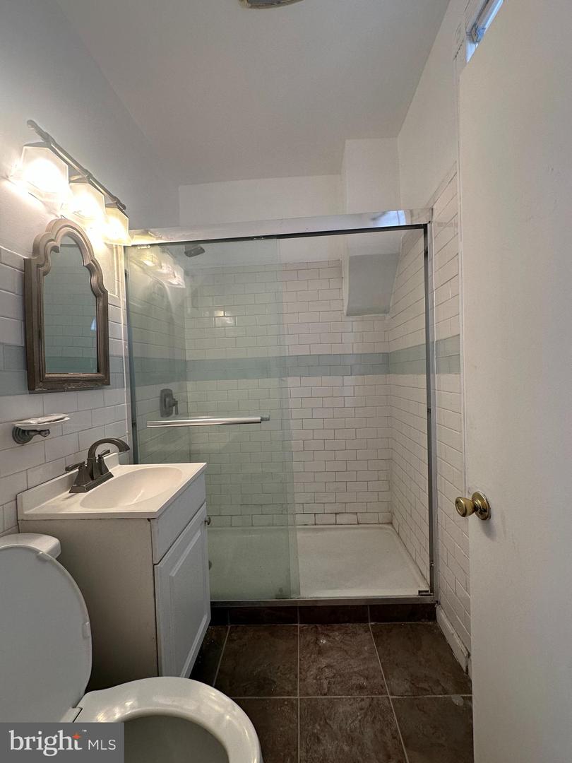 3843 Baring St Property Photo 11