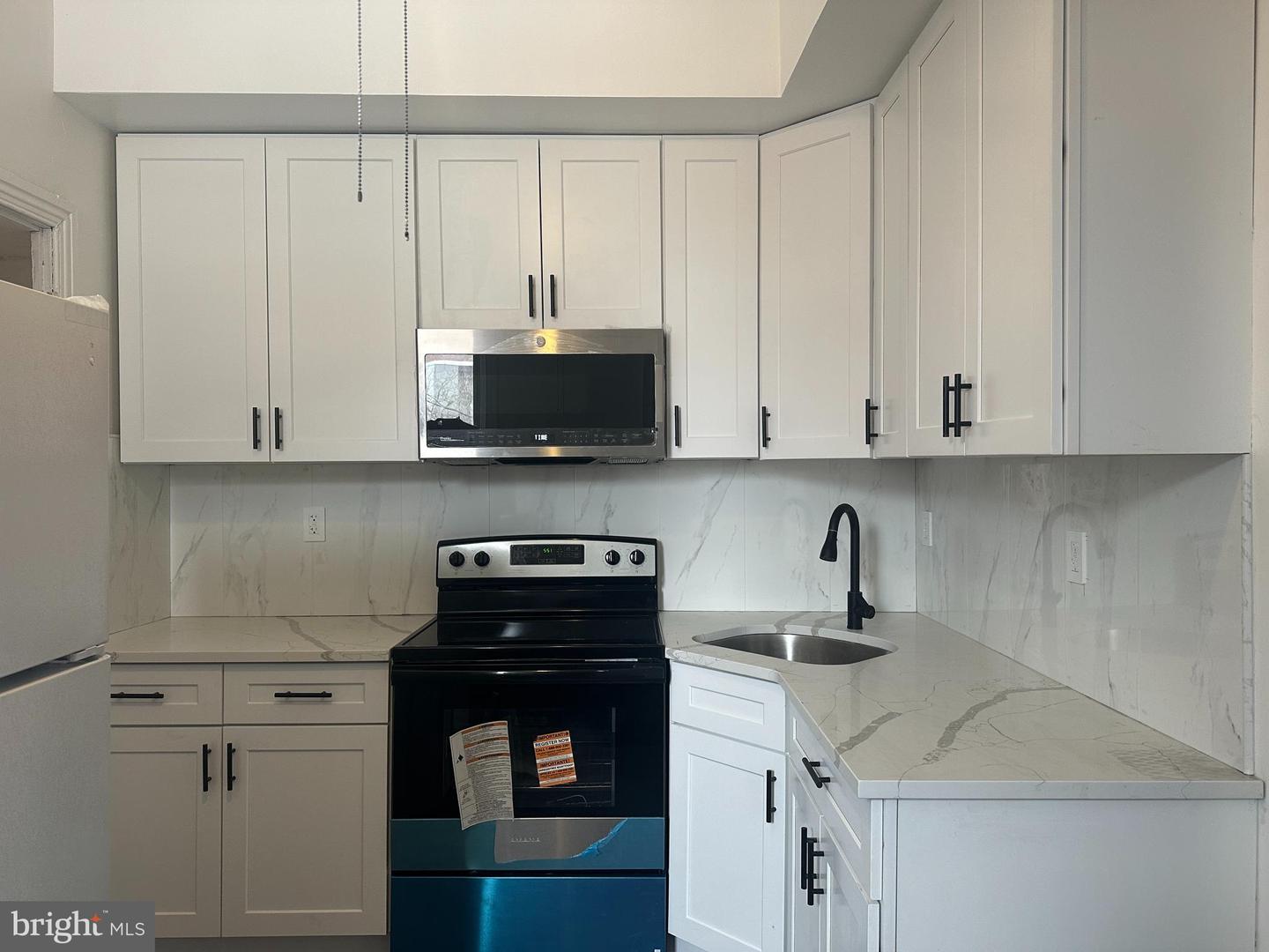 3843 Baring St Property Photo 18