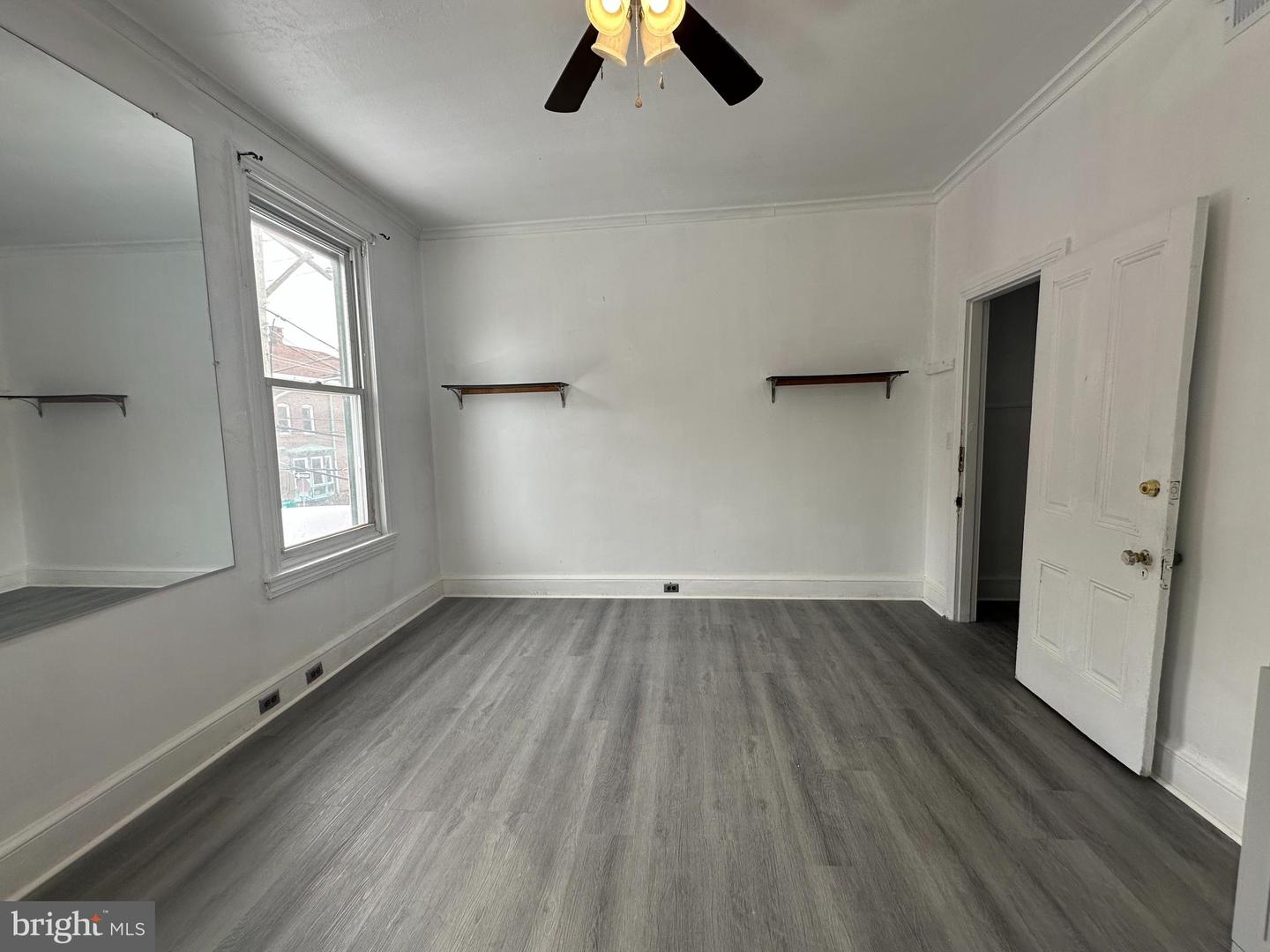 3843 Baring St Property Photo 20