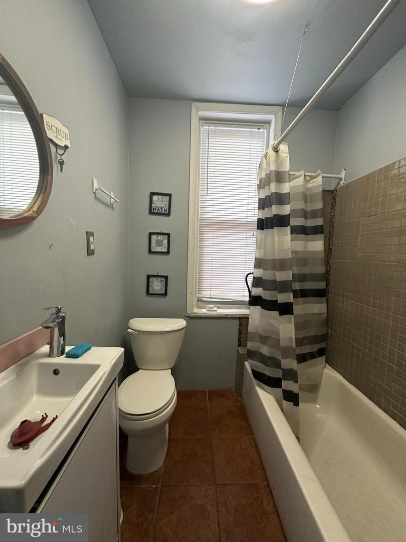 3843 Baring St Property Photo 22