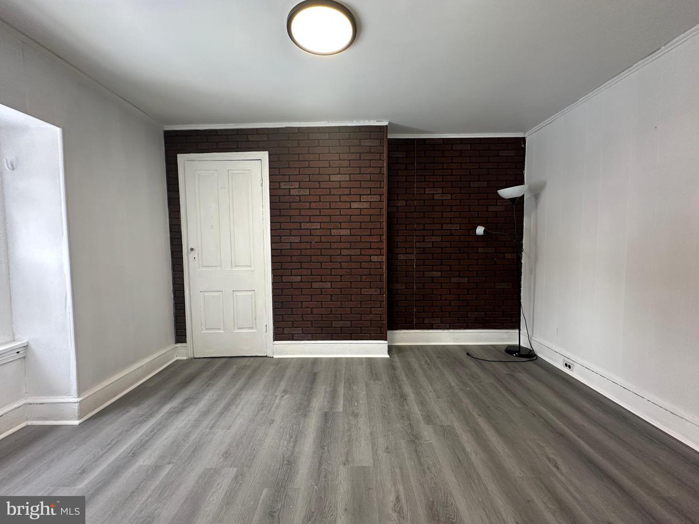 3843 Baring St Property Photo 30
