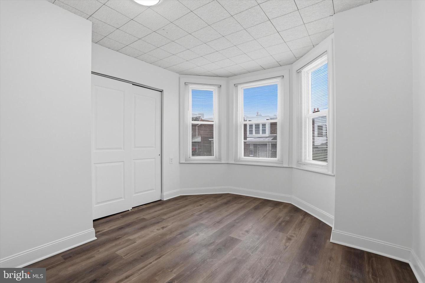 412 Delmar St Property Photo 23