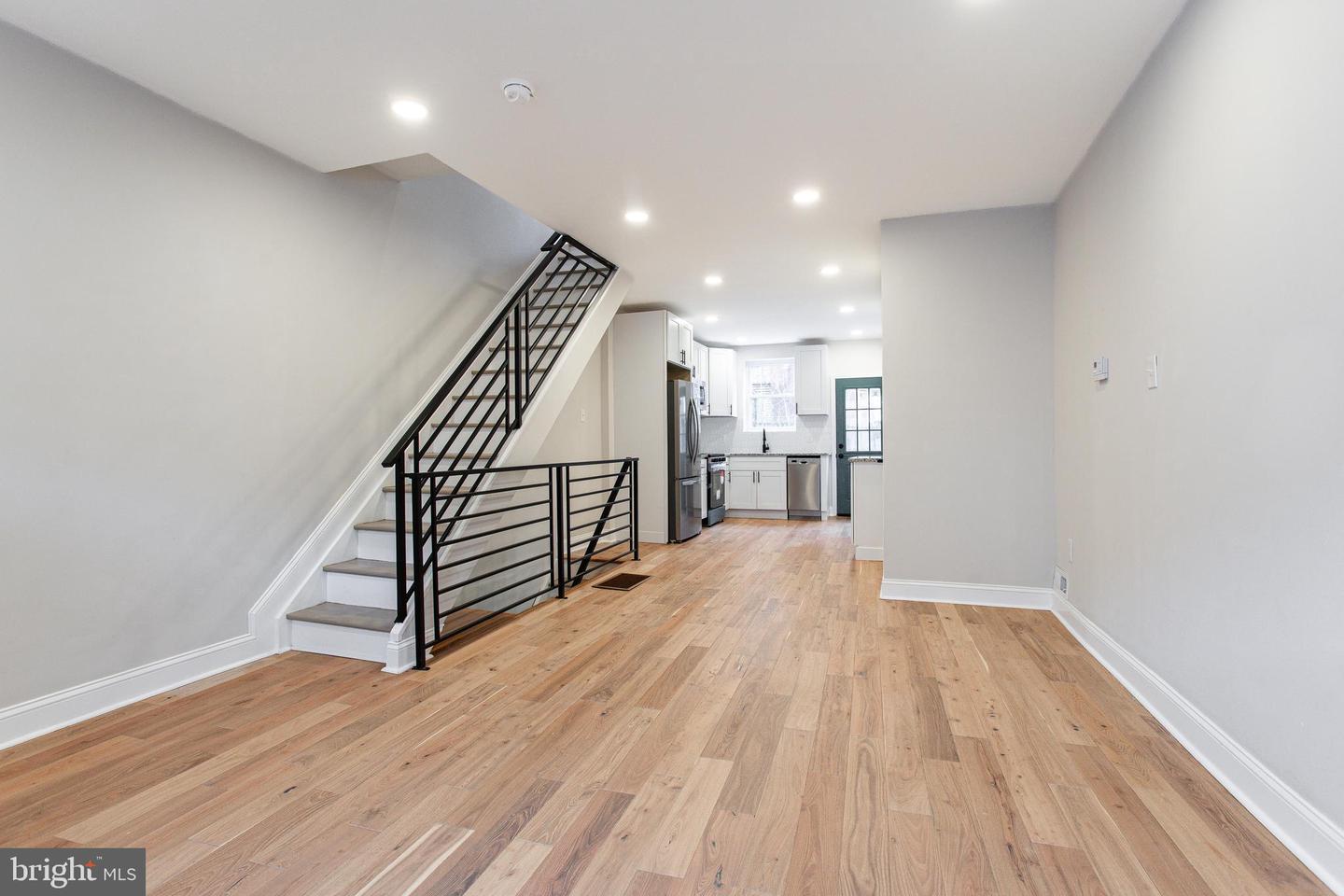 1820 S Ringgold St Property Photo 3