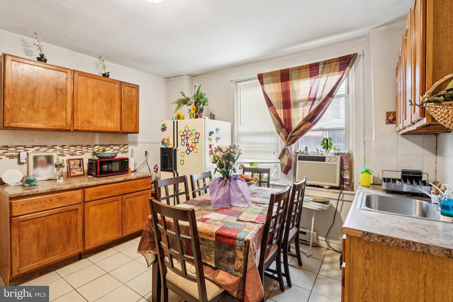 5977 Ogontz Ave Property Photo 17