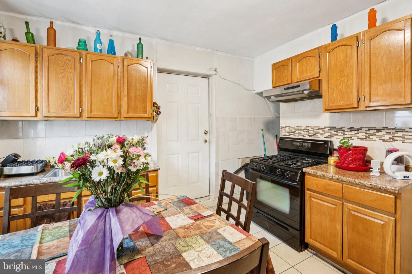 5977 Ogontz Ave Property Photo 21