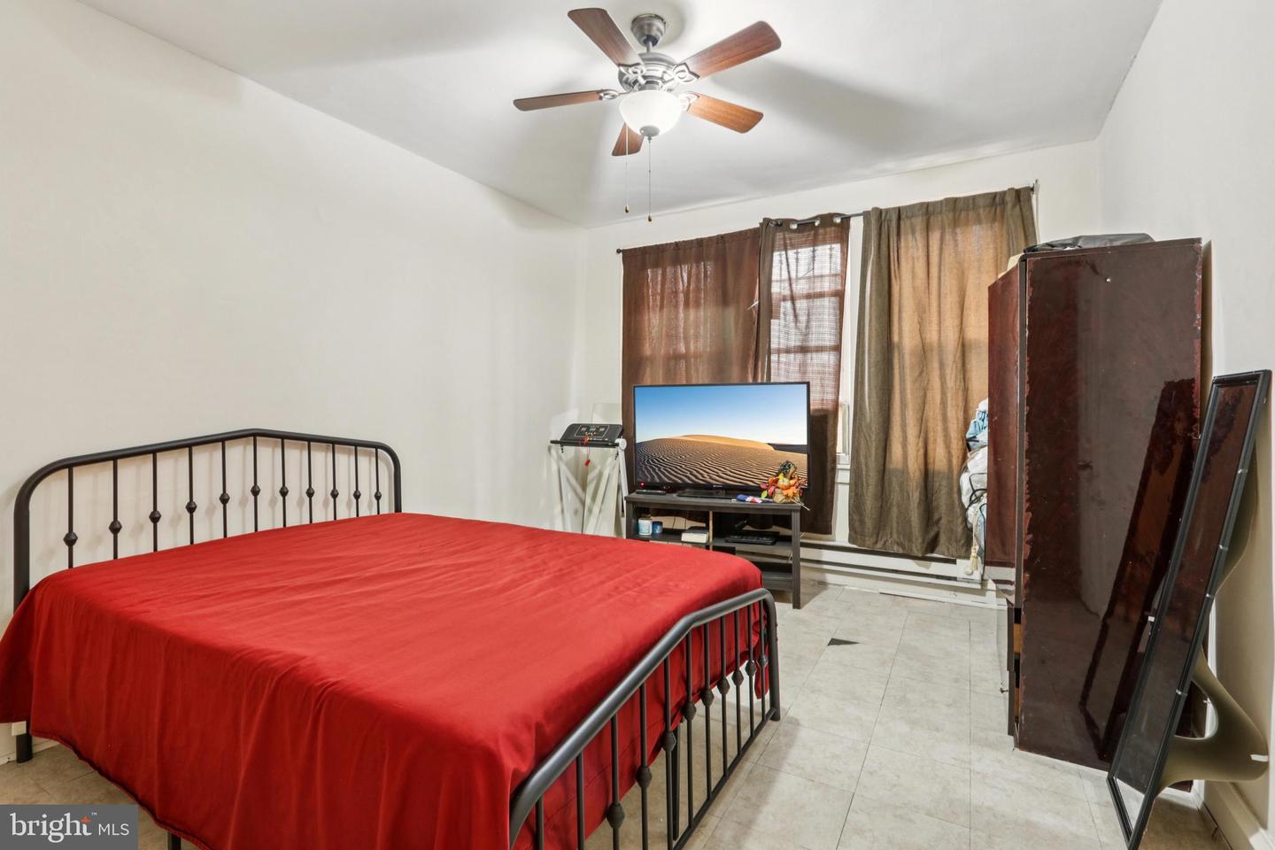 5977 Ogontz Ave Property Photo 23