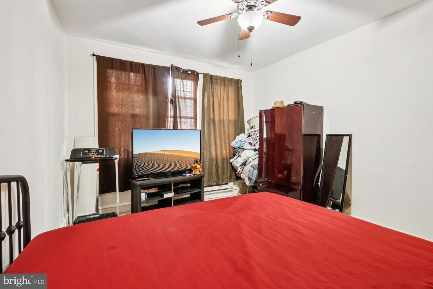 5977 Ogontz Ave Property Photo 24