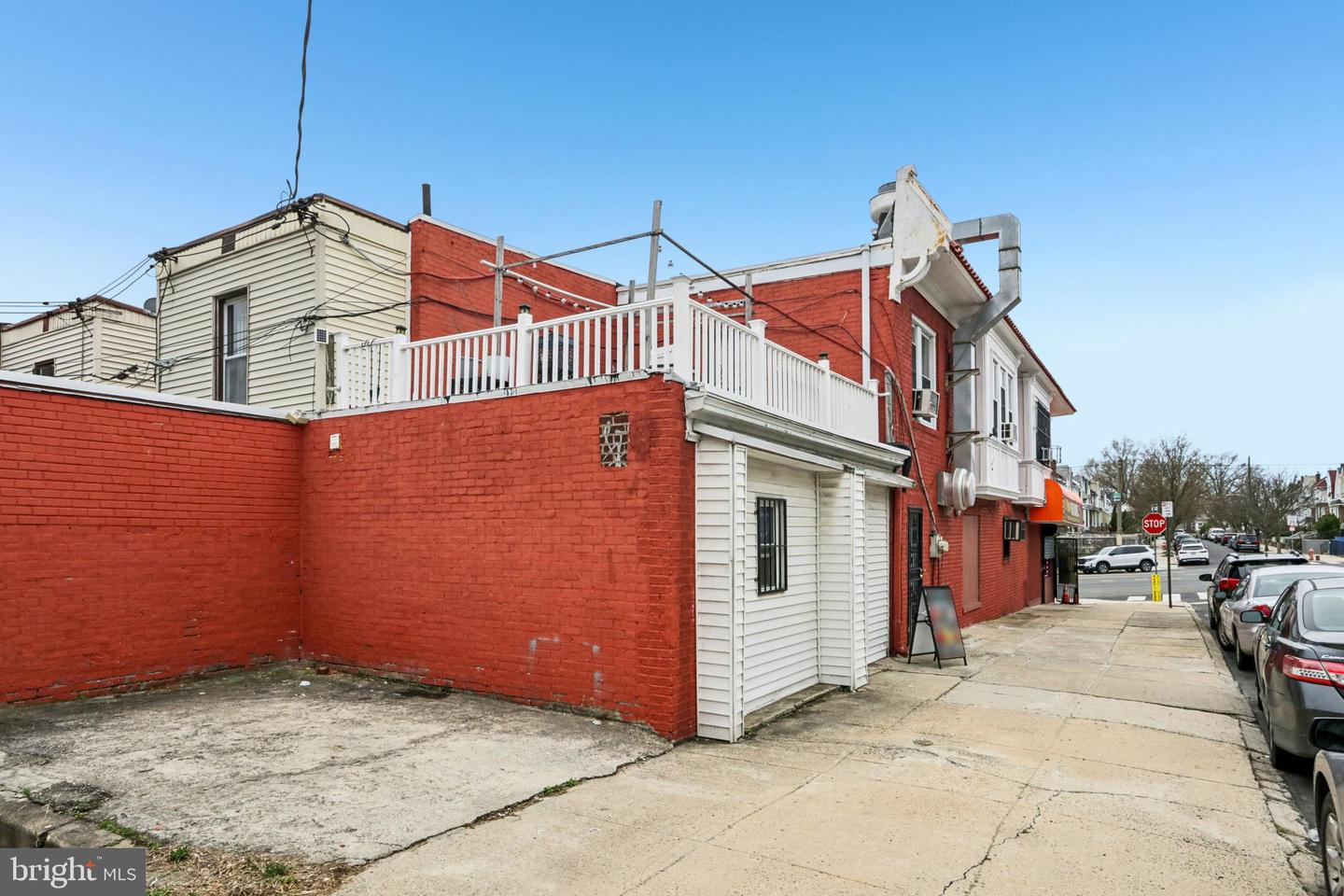 5977 Ogontz Ave Property Photo 33