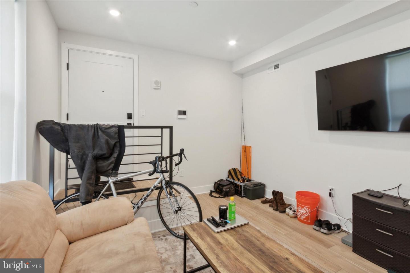 3836 Haverford Ave #2 Property Photo 4