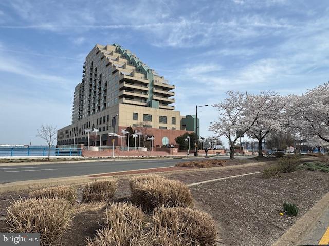 717-00 S CHRIS COLUMBUS BLVD #1104 Property Photo 1