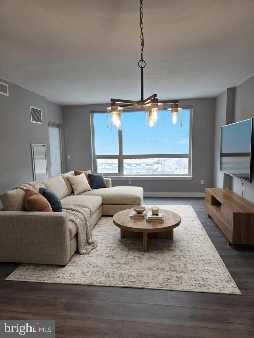 717-00 S Chris Columbus Blvd #1104 Property Photo 4