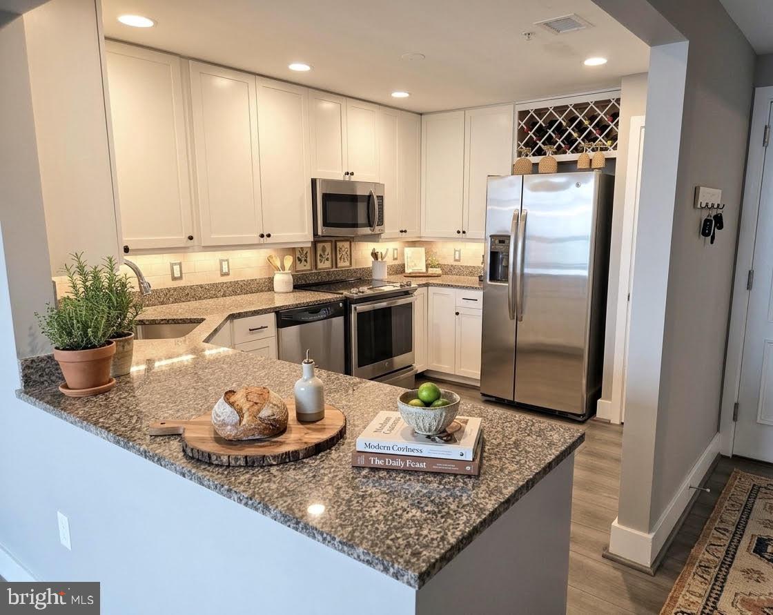 717-00 S Chris Columbus Blvd #1104 Property Photo 12