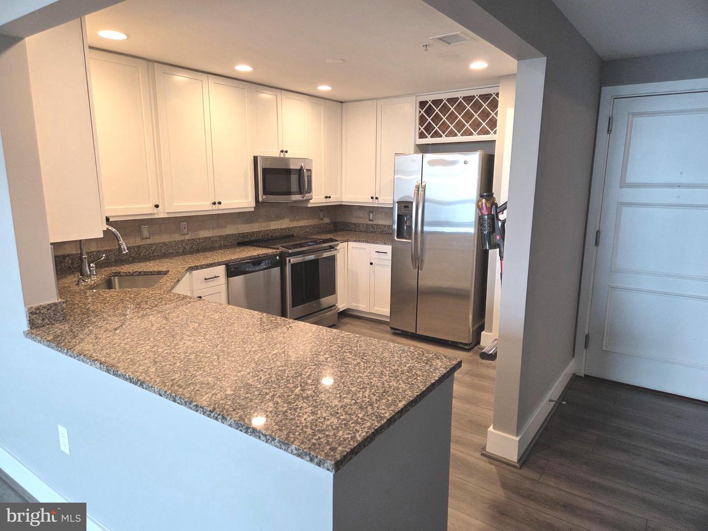 717-00 S Chris Columbus Blvd #1104 Property Photo 13