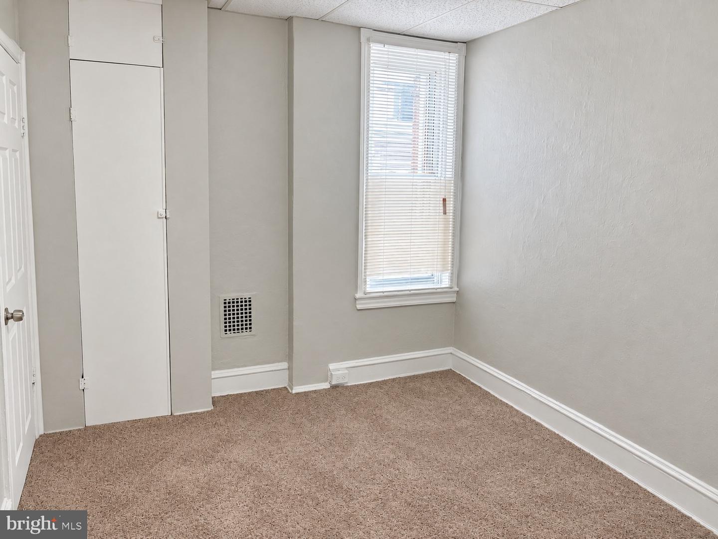 5416 Spring St Property Photo 12